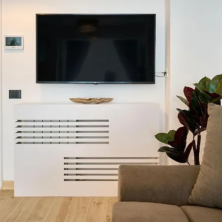 Infinity Breezes - Parking *