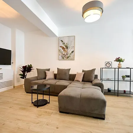 Apartment Infinity Breezes - Parking