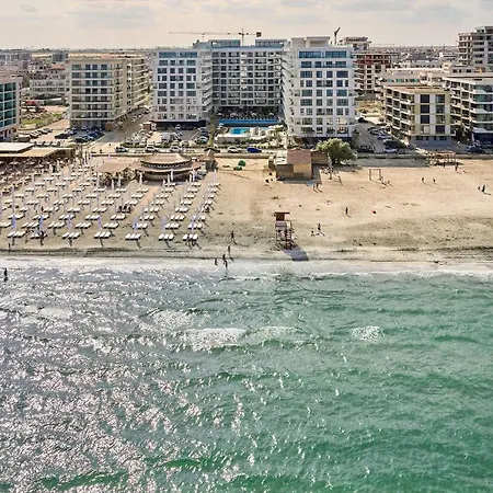 Infinity Breezes - Parking Appartement