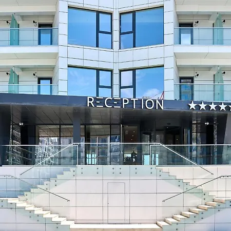 Apartment Infinity Breezes - Parking *