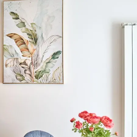 Infinity Breezes - Parking *