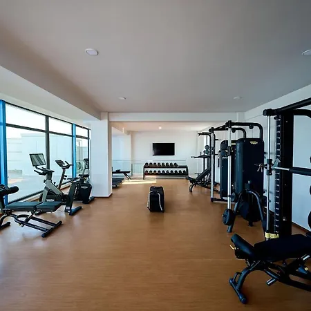 Infinity Breezes - Parking Apartment Mamaia