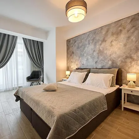 Infinity Breezes - Parking * Mamaia
