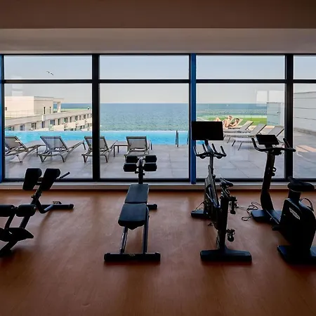 Infinity Breezes - Parking *